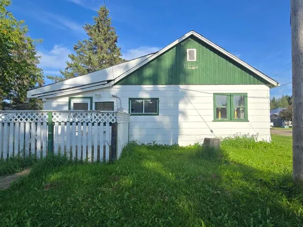 9834 W 100th Ave, Lac La Biche County, AB T0A 2T0
