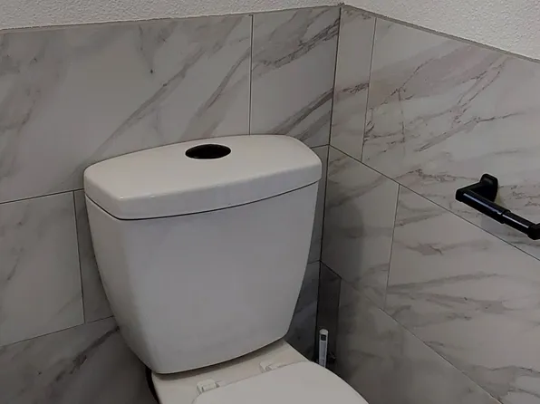 830 E Joyce Dr, Port Hueneme, CA 93041