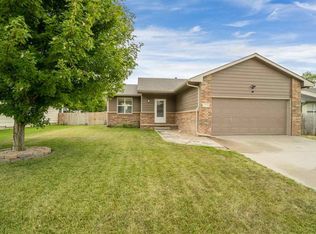 1313 E South Brooke St, Haysville, KS 67060