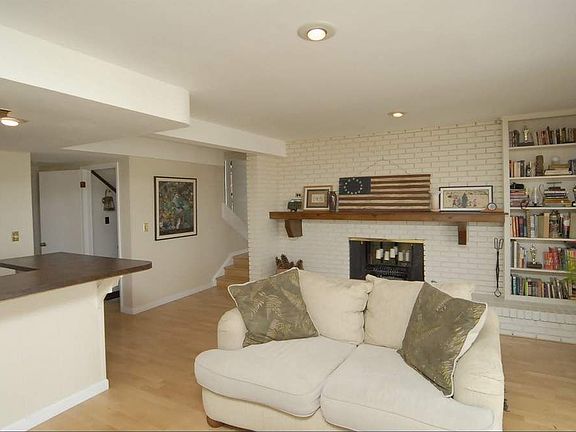 Living Room w/ Fireplace