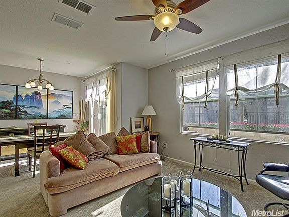 4th image of 3803 Esplanade Cir