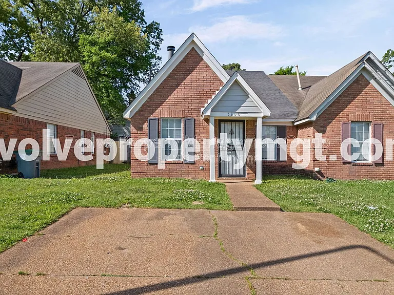5806 Ashridge Pl — Photo 2