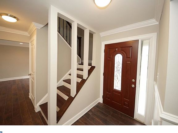 3rd image of 12 Overton Rd