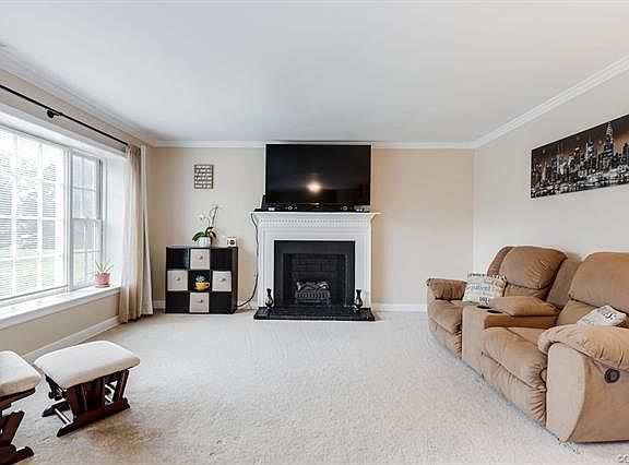 4th image of 2176 Kingsbrook Dr