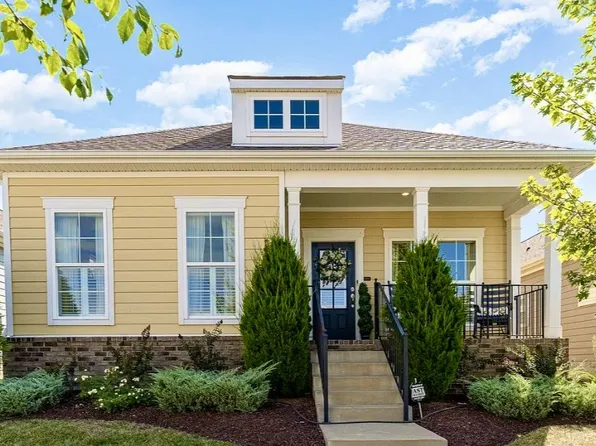 2061 Kirkwall Dr, Nolensville, TN 37135