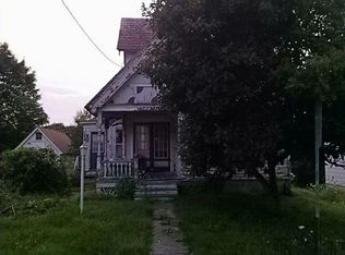 148 S Pawling St, Hagaman, NY 12086