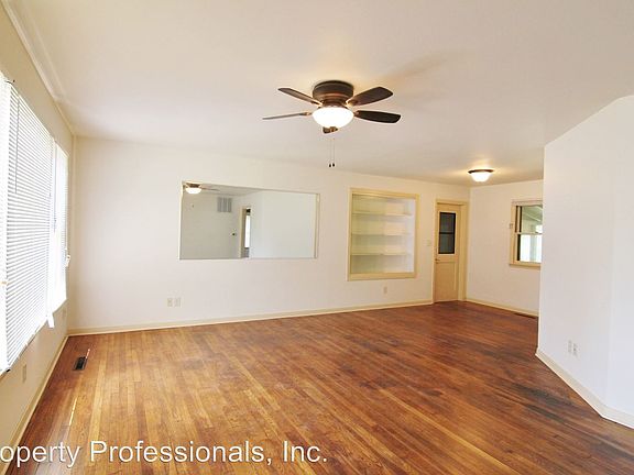 3rd image of 182 Woodland Ave