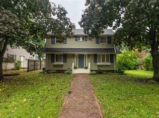 25 Dover Park, Rochester, NY 14610
