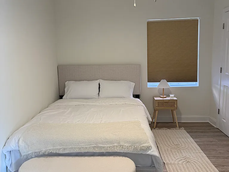 821 Barnett St NE #1 — Photo 5
