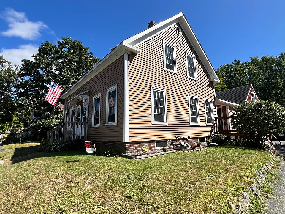110 Merrimack St