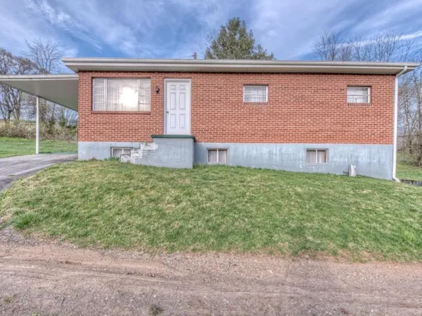 59 Big B Dr, Castlewood, VA 24224