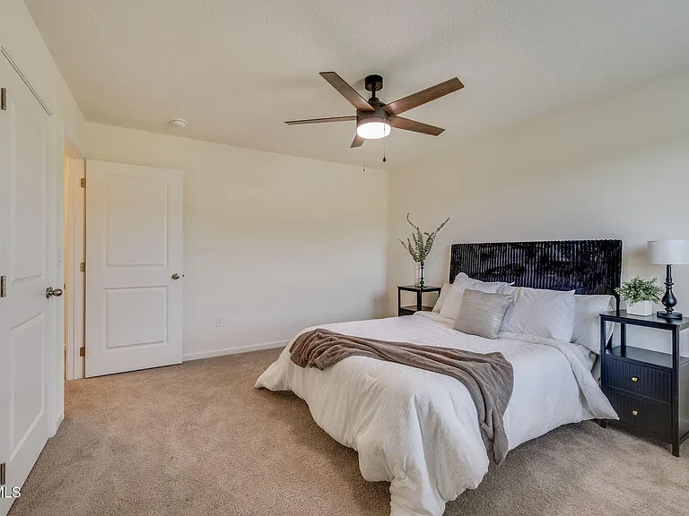804 Pinhoti St — Photo 33