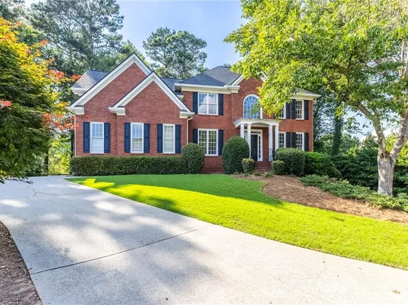 2560 Hamptons Run, Alpharetta, GA 30005