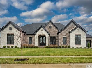 782 Schaeffers Grove Ct, Chesterfield, MO