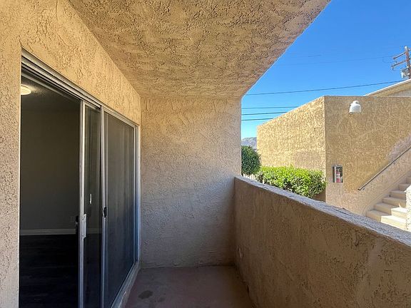 5th image of 124 E Avenue Q #2