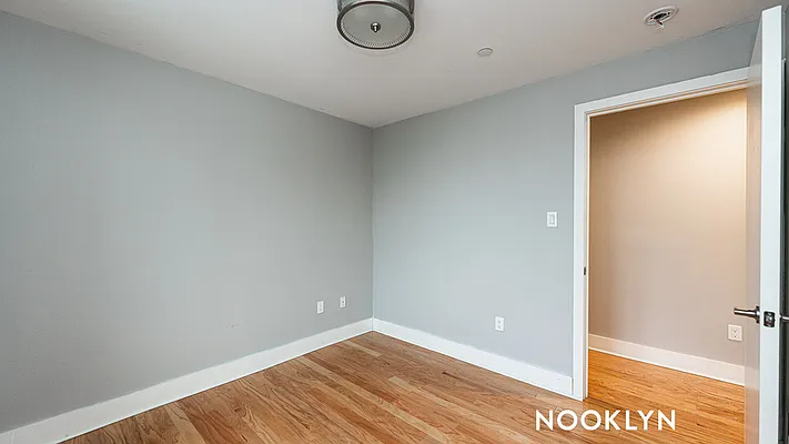 Rented by Nooklyn NYC LLC | media 10