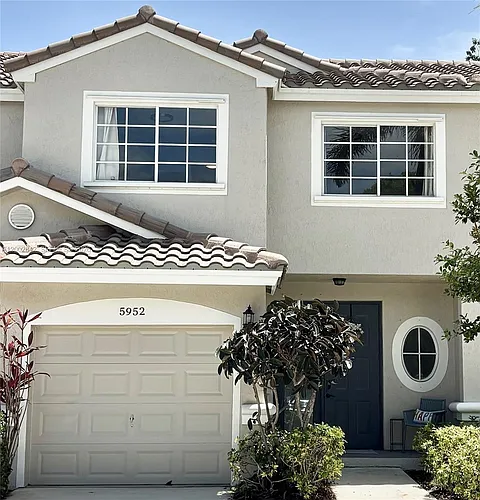 5952 NW 47th Ter #5952 Photo 1