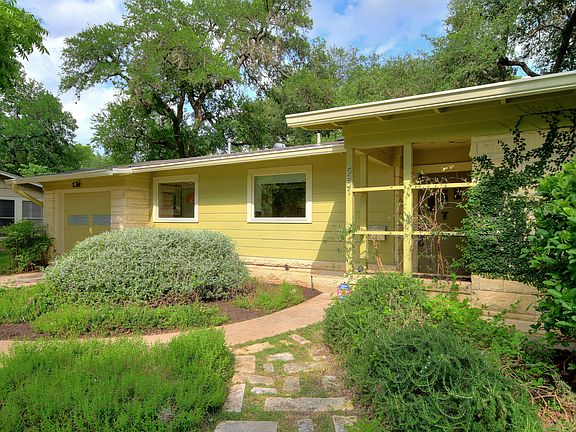 5th image of 5901 Shoal Creek Blvd