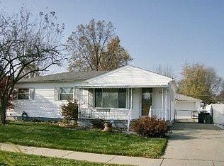 5679 N Dowling St, Westland, MI 48185