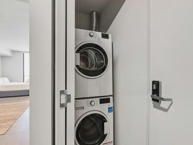 Washer/Dryer
