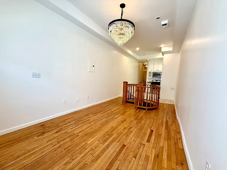 381 Palisade Ave #1F — Photo 4