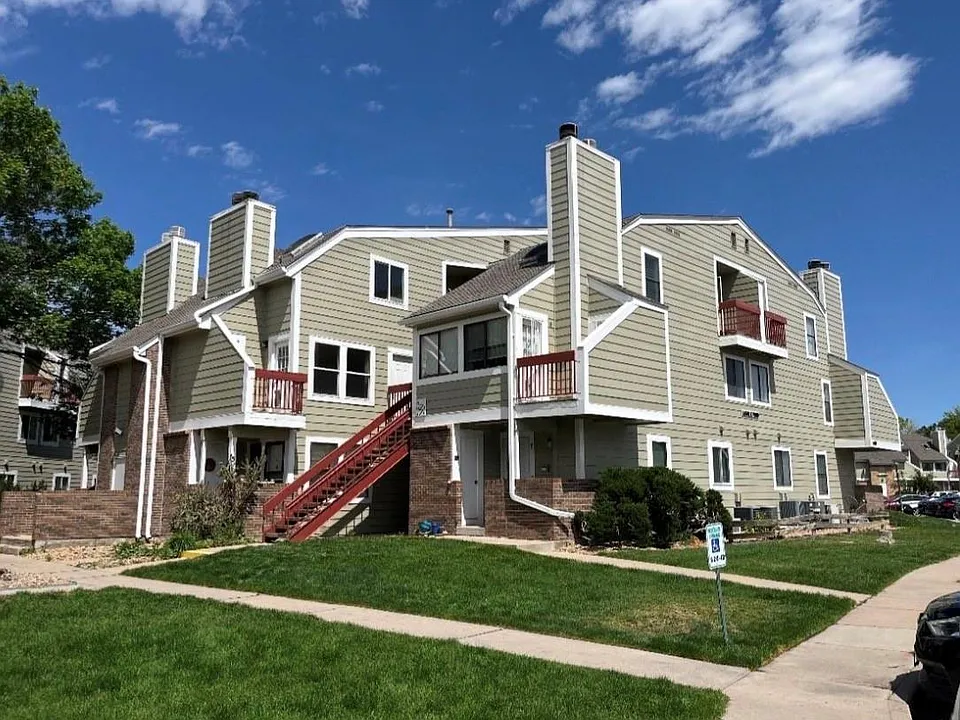 14561 E Ford Pl #13