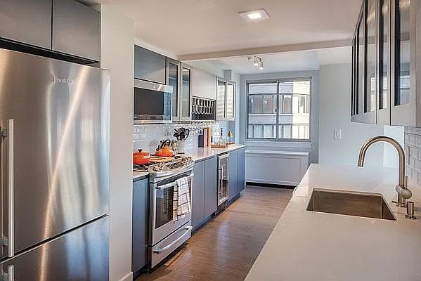 Rented by Park River | media 12