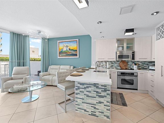 3rd image of 6515 Collins Ave APT 601