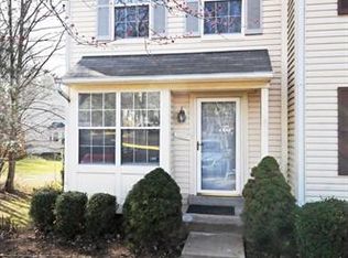 5664 White Dove Ln, Clifton, VA 20124