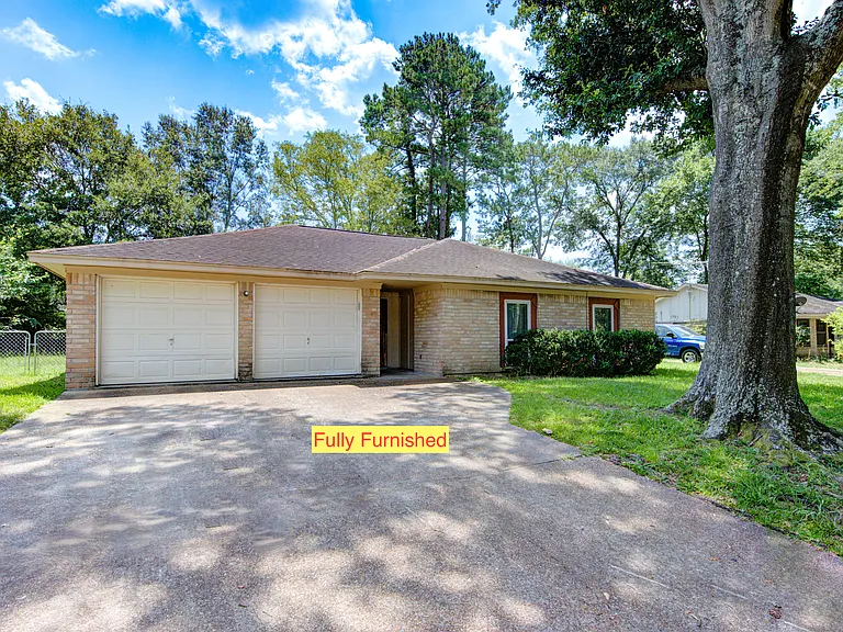 20655 Sunset Alps Dr — Photo 1