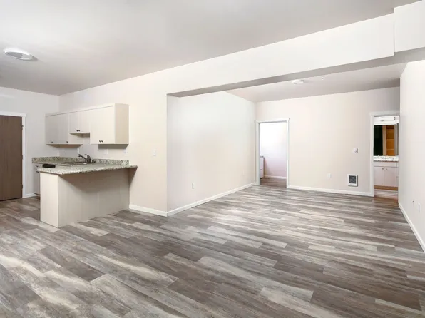 East Ridge Apartments