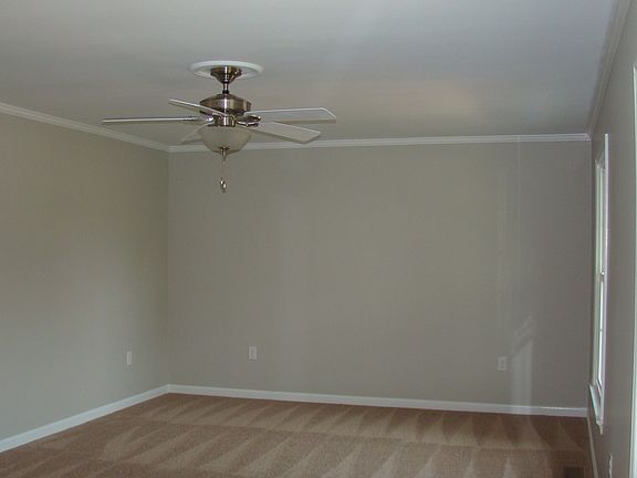 3rd image of 314 Meghann Dr
