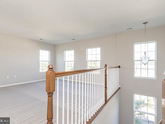4th image of 16856 Porters Inn Dr #50