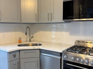 225 Lexington Ave, Oyster Bay, NY