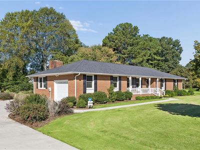 2010 Tillage Ln, Hayes, VA, 23072