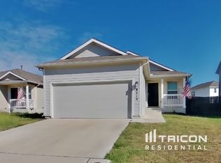 8515 Amistad Cv, Converse, TX 78109