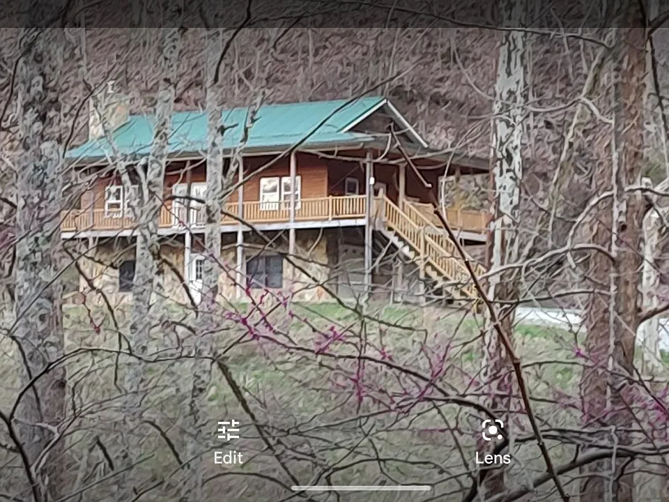 253 Broom Hollow Rd