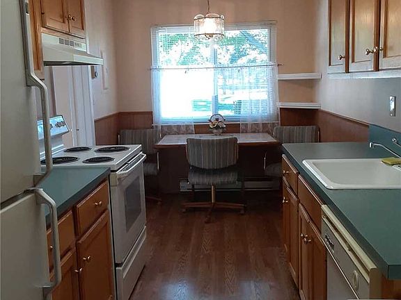4th image of 1208 Cabot Ct