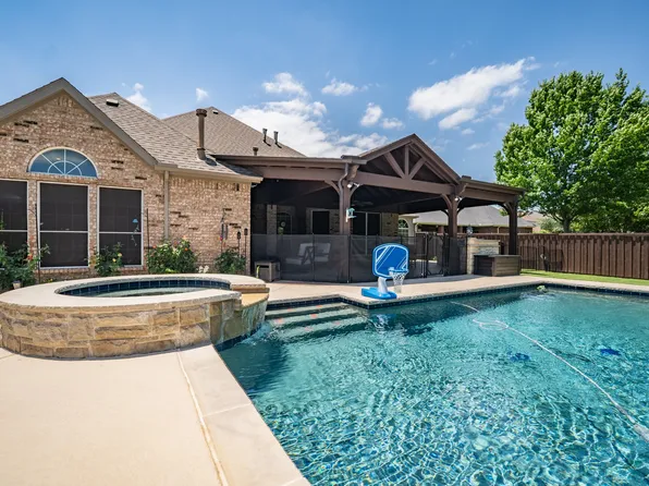10514 Huffines Dr, Rowlett, TX 75089
