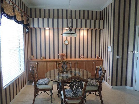 5th image of 9506 Forest Hills Cir