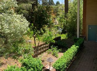 2582 Hilgard Ave, Berkeley, CA 94709