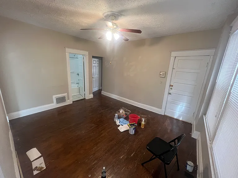 15 Sterrett Ave #1 — Photo 17