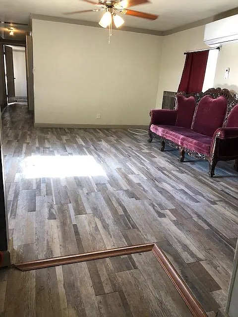 3 bed, $1,075 — Photo 3
