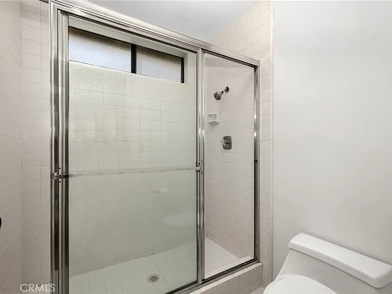 5 Carol Pine Ln — Photo 36