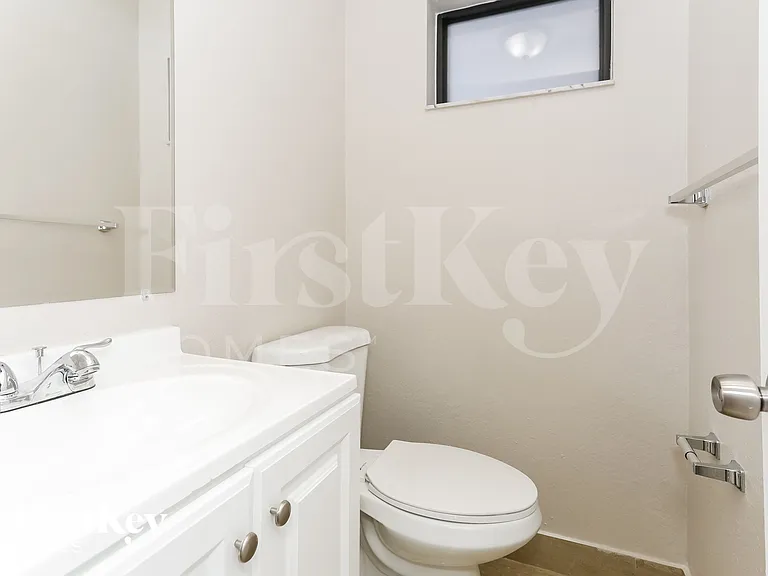 2884 W 73rd Ter — Photo 14