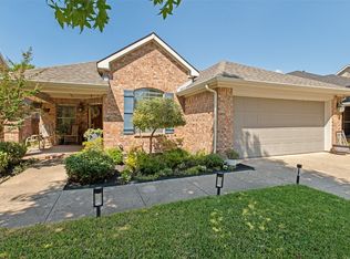 2944 Vacherie Ln, Dallas, TX 75227