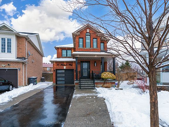 3rd image of 14 Redfinch Way