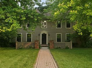 1560 Arboretum Dr, Oshkosh, WI 54901