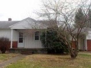 157 Layne St, Letart, WV 25253