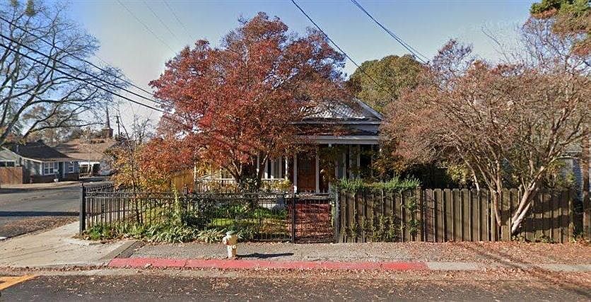 1st image of 115 S Ione St